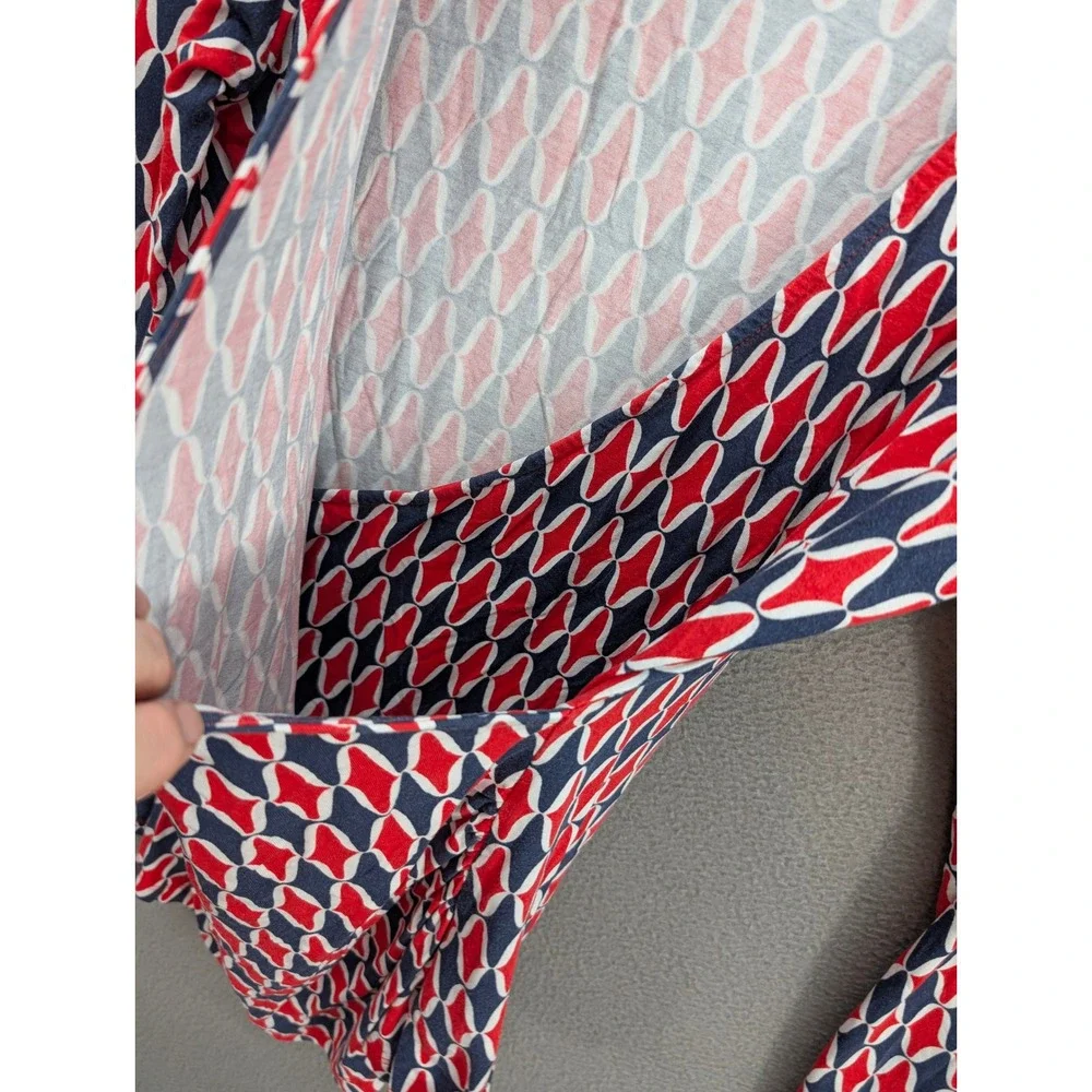 Boden Women's Long Sleeve Wrap Blouse Top Geometric Jersey Knit Navy Red Size 10 - Picture 3 of 11